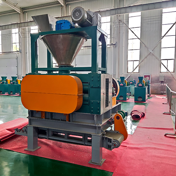 生物有機(jī)肥造粒機(jī)