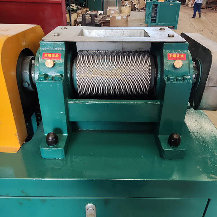 復(fù)合肥對輥造粒機